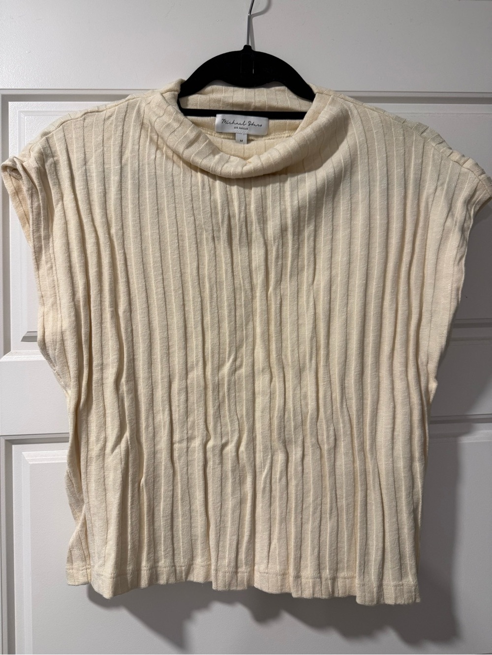 Michael Stars Cream Ribbed mock neck Short Sleeve Top size M